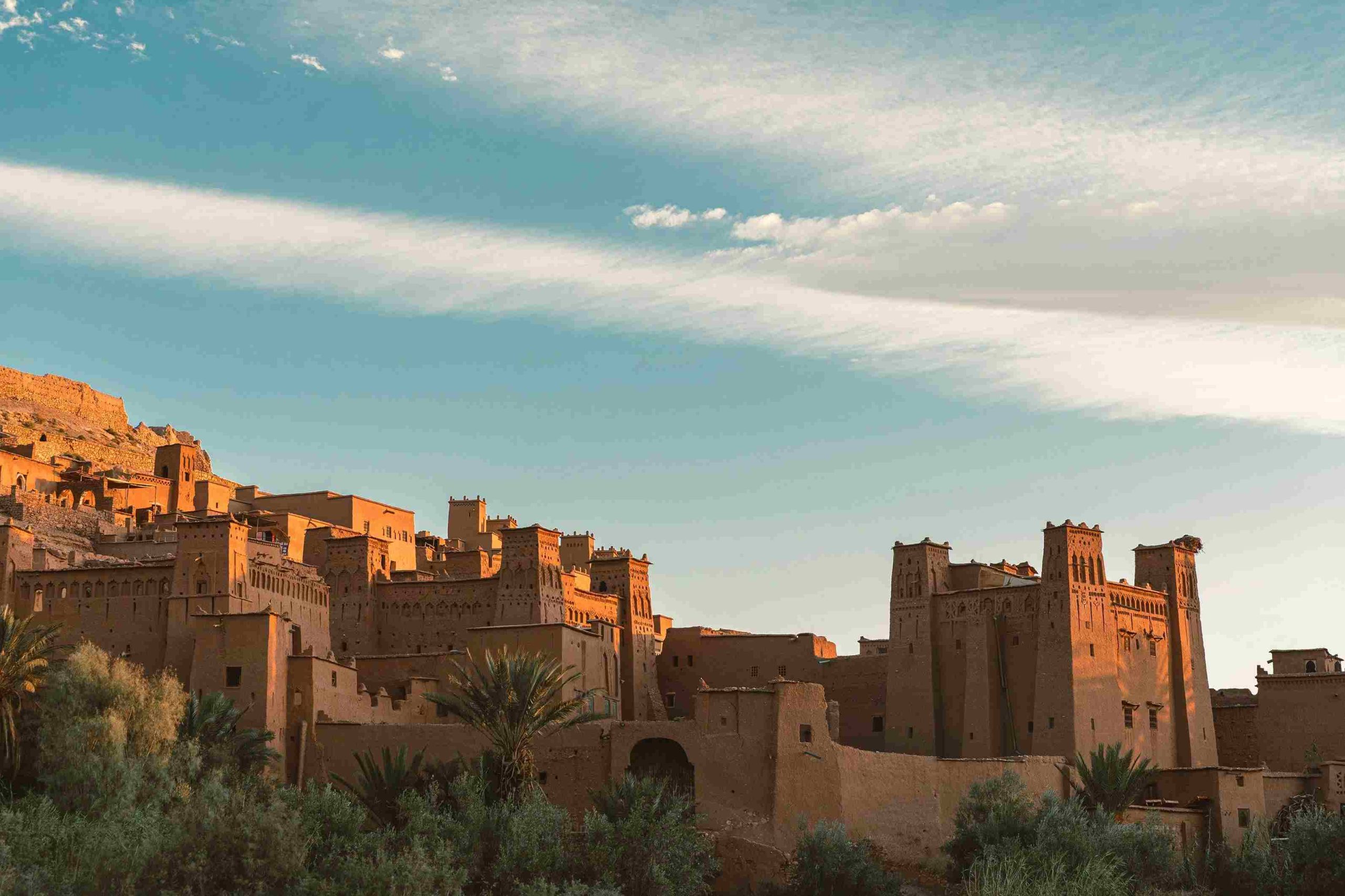 journale te invita a visitar marruecos donde estan las casas tradicionales en el desierto.