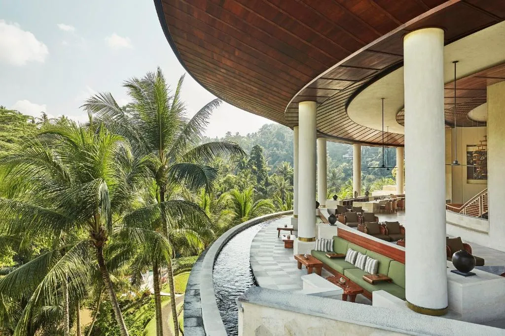 hotel con zona para relajarse y disfrutar de un increíble ambiente
