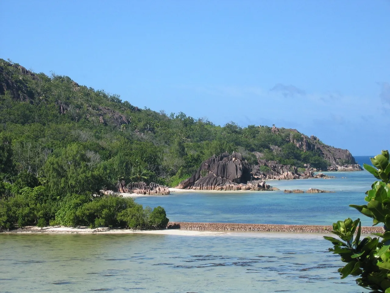 isla seychelles donde vas a poder ver el mar y la naturaleza